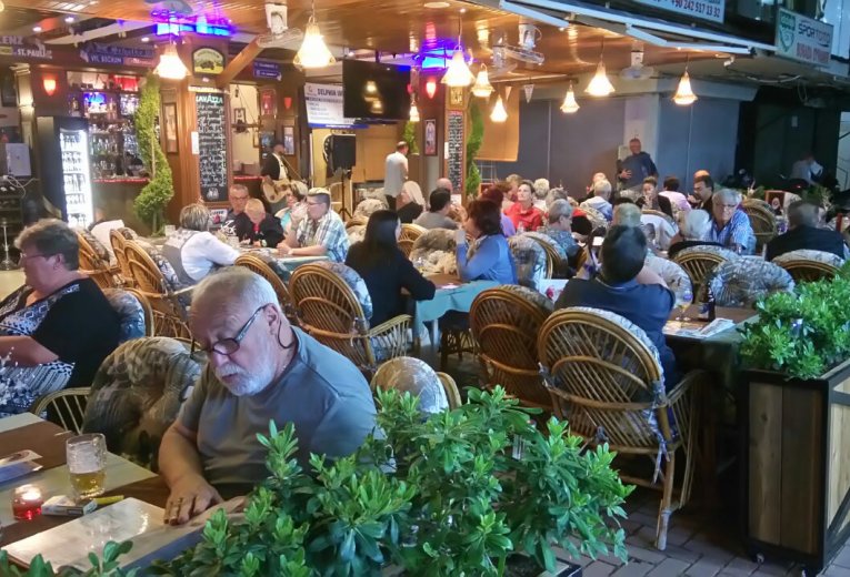 Avsallar Delphin Restaurant Cafe Bar'da Karides Güveç + Kola Keyfi 39 TL yerine sadece 30 TL